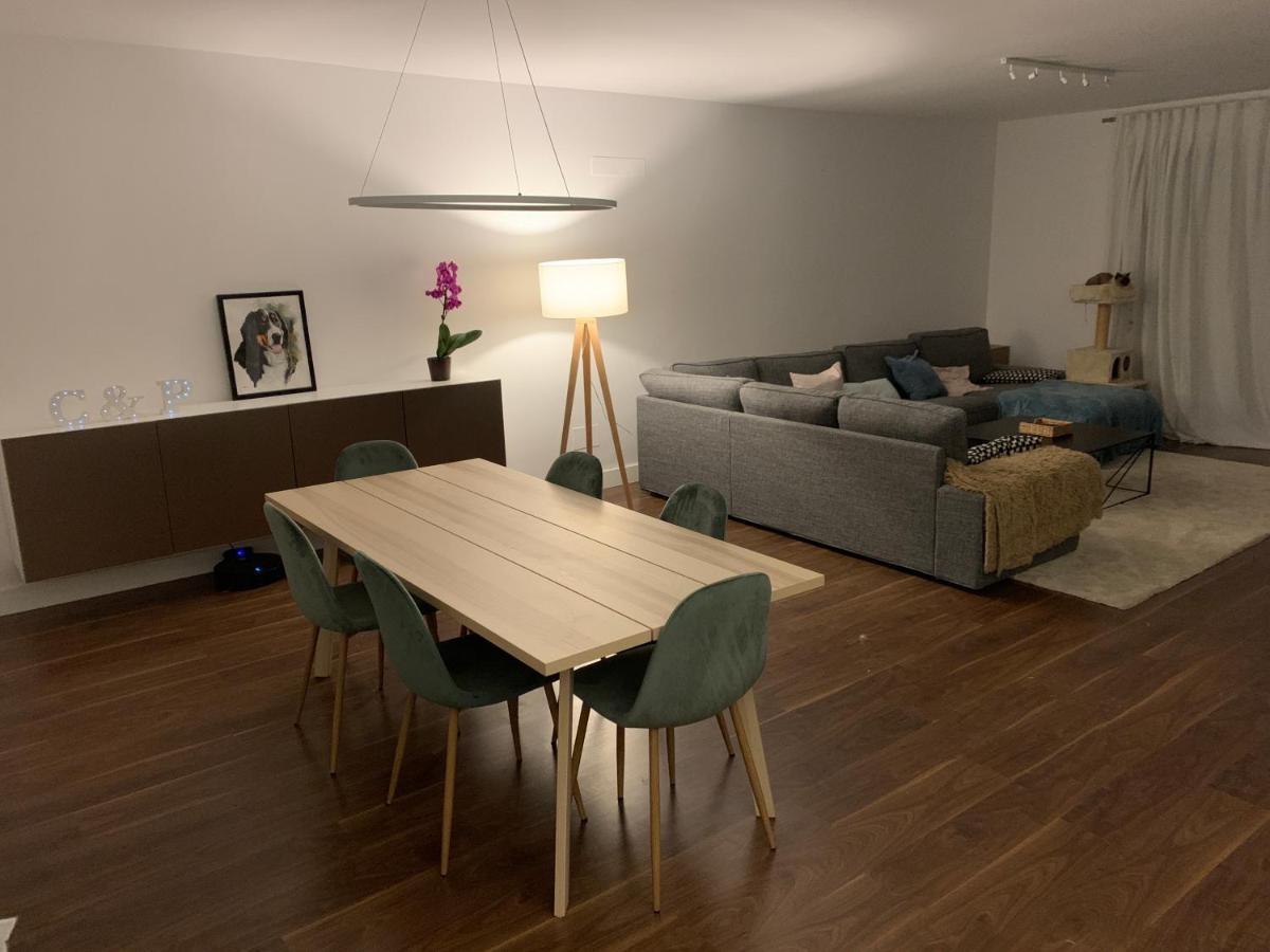 Chalet Con Piscina Privada A 25 Min De Madrid Arroyomolinos Bagian luar foto